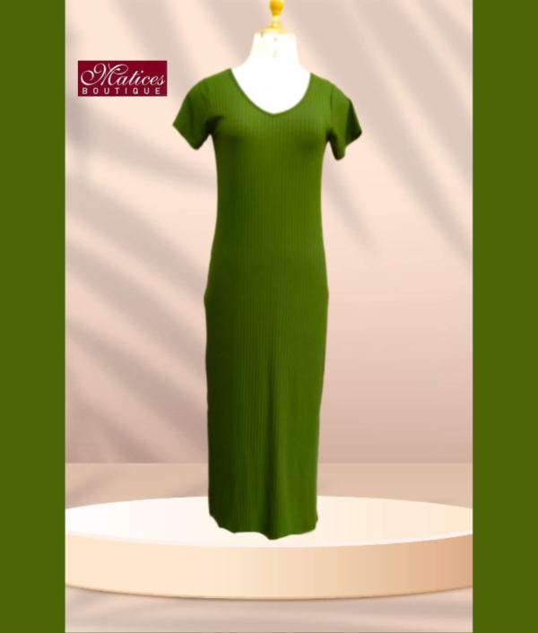 VESTIDO LARGO DE MANGA CORTA